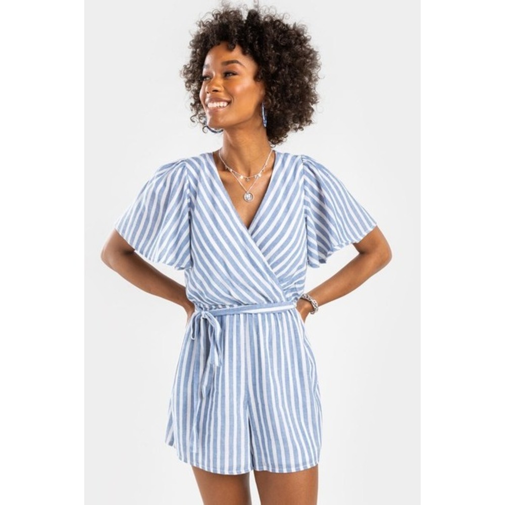 Altar'd State Blue White‎ Striped Romper Angel Sleeve Tie Waist Women's Small